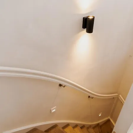 The Rembrandt - Residence شقة *